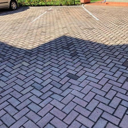Indesenzano Apartment Desenzano del Garda Dış mekan fotoğraf